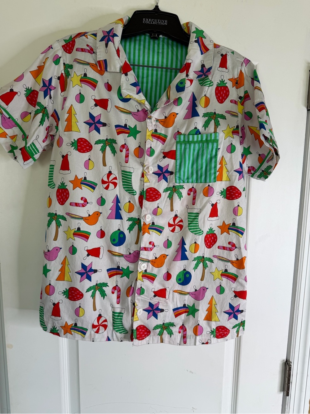 Cotton On 100% Cotton White Holiday Print Button-Up with Shorts SizeXS